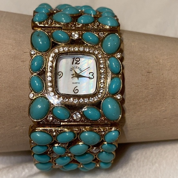 Vintage ADRIENNE Ladies 32mm Watch Faux Turquoise Rhinestone Gold‎ Tone